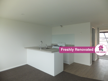 Buy 7/37 Hillier Pl | $395 weekly in NZ. 7/37 Hillier Pl | $395 time period -  nether offering!!! recently refurbished end-to-end, available now!  	  New room, new bath, new 