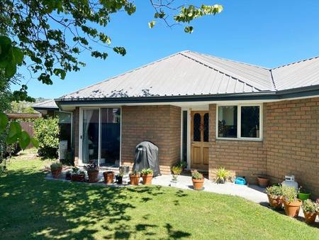 Buy 14A Conway Street | $650 weekly in NZ. 14A Conway thoroughfare | $650 time period - void household home in Somerfield, available now!  	  3 broad bedrooms with 1 bath   	  open 