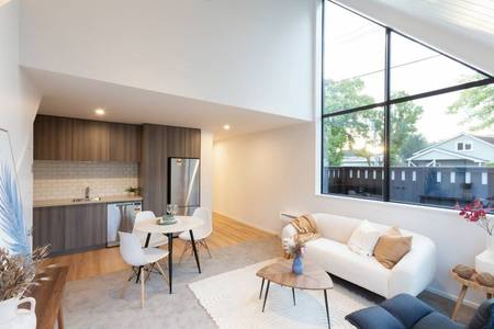 Buy 2 St Martins Rd | $625 weekly in NZ. 2 St Martins Rd | $625 time period - void Pets friendly home, available now! 6-calendar month determinate-word occupancy free Internet Ne