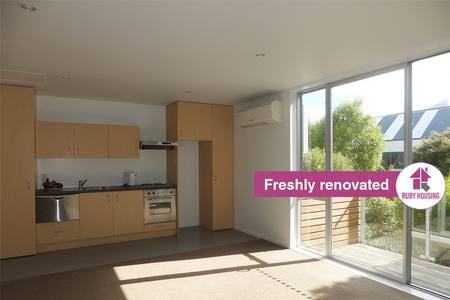 Buy 6 Tussock Lane | $545 weekly in NZ. 6 tuft way | $545 time period - void warm and bright flat in Ferrymead, available from 1st Oct 2025  	  nice natural interior decoration th 