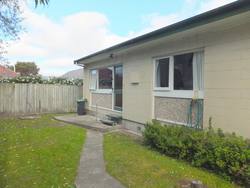 8/23 Frederick St | $415 weekly